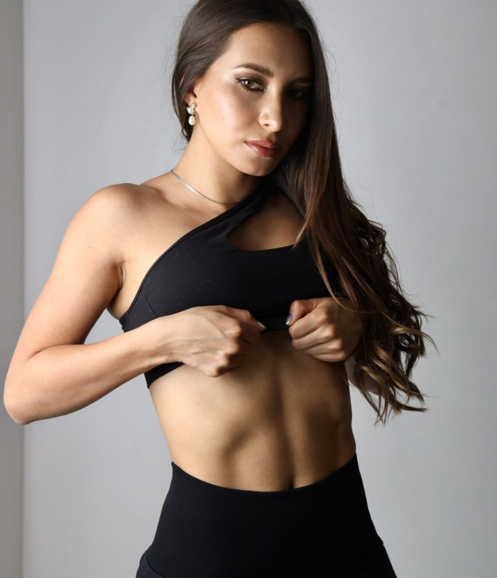 Daniela Suarez Health & Fitness Coach Evolvo